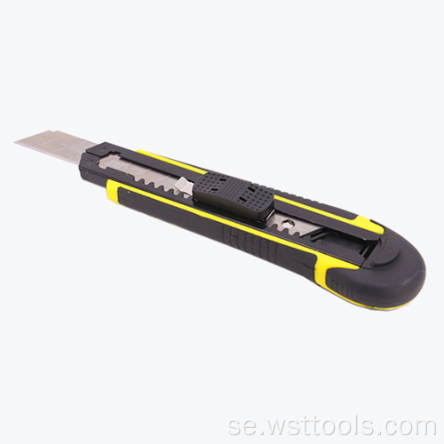 Kompakt verktygskniv som kan fällas in säkert